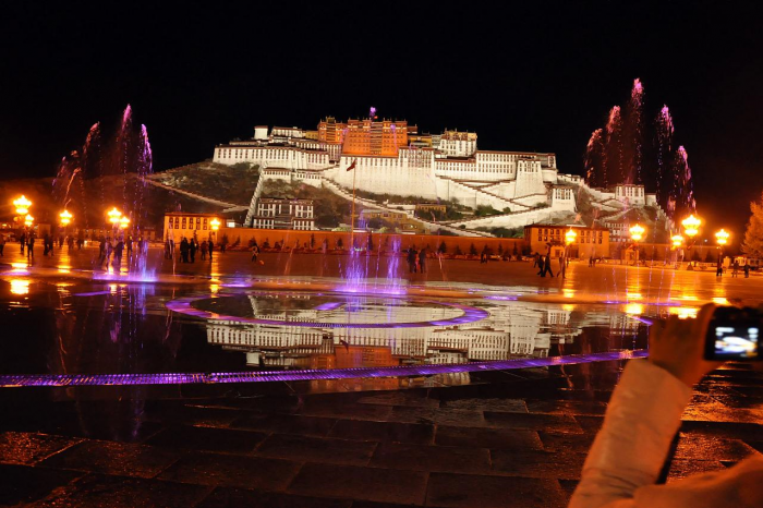 5 Tage Reisen Lhasa und Yamdrok-See in kleiner Gruppe