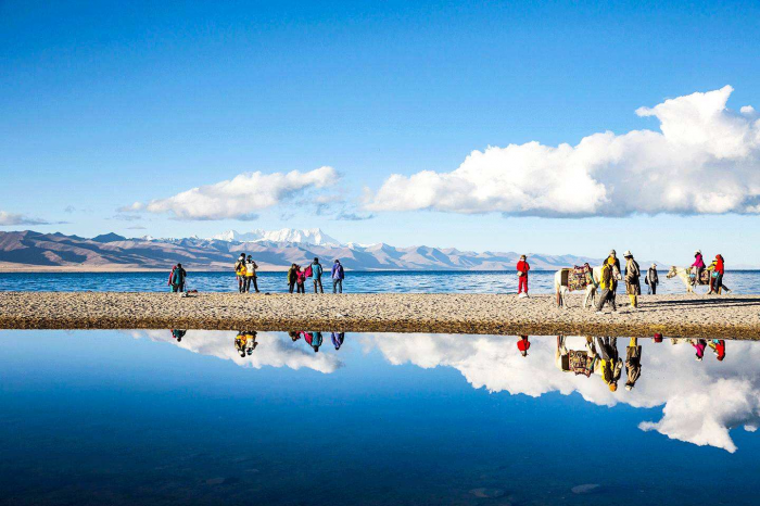 8 Tage Tibet Highlights von Lhasa nach Everest Base Camp  in kleiner Gruppe